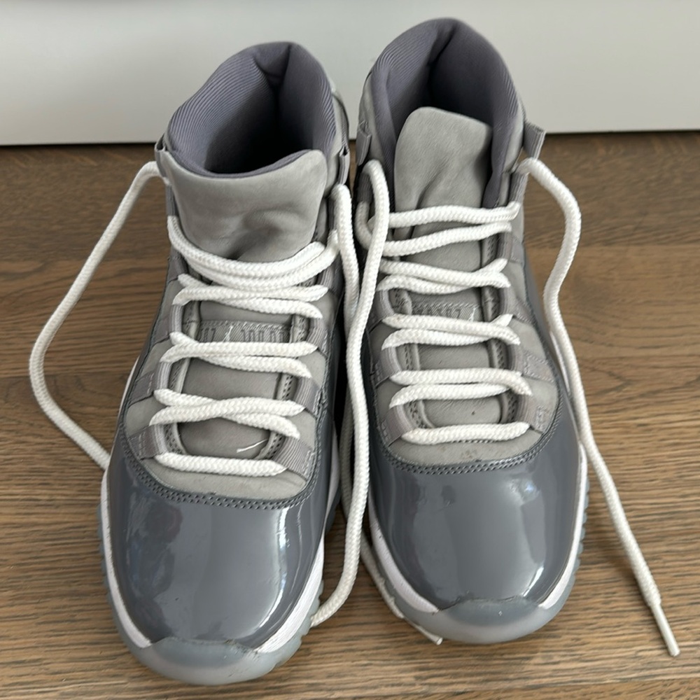 Air Jordan 11 Retro 2010 Cool Grey
